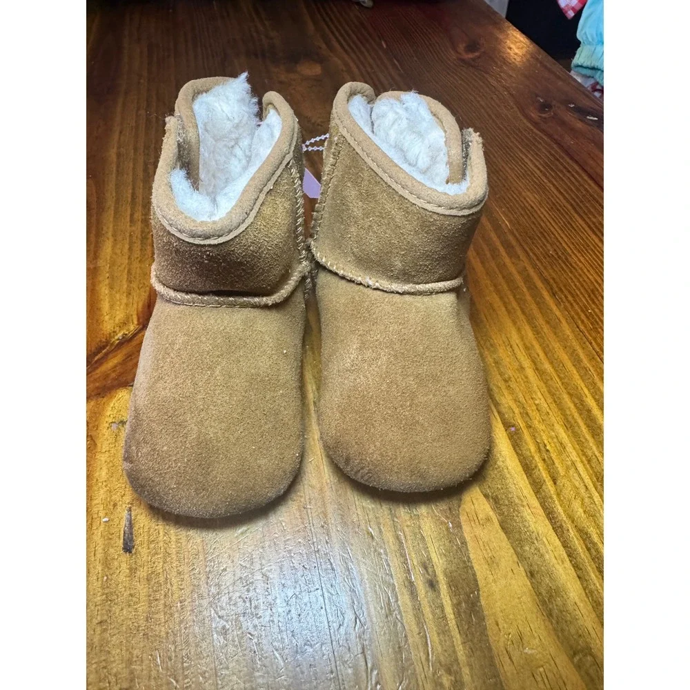 UGG Jesse Bow II Baby Boots Chestnut Suede Pink Bow Infant Size 4/5 1018403I
